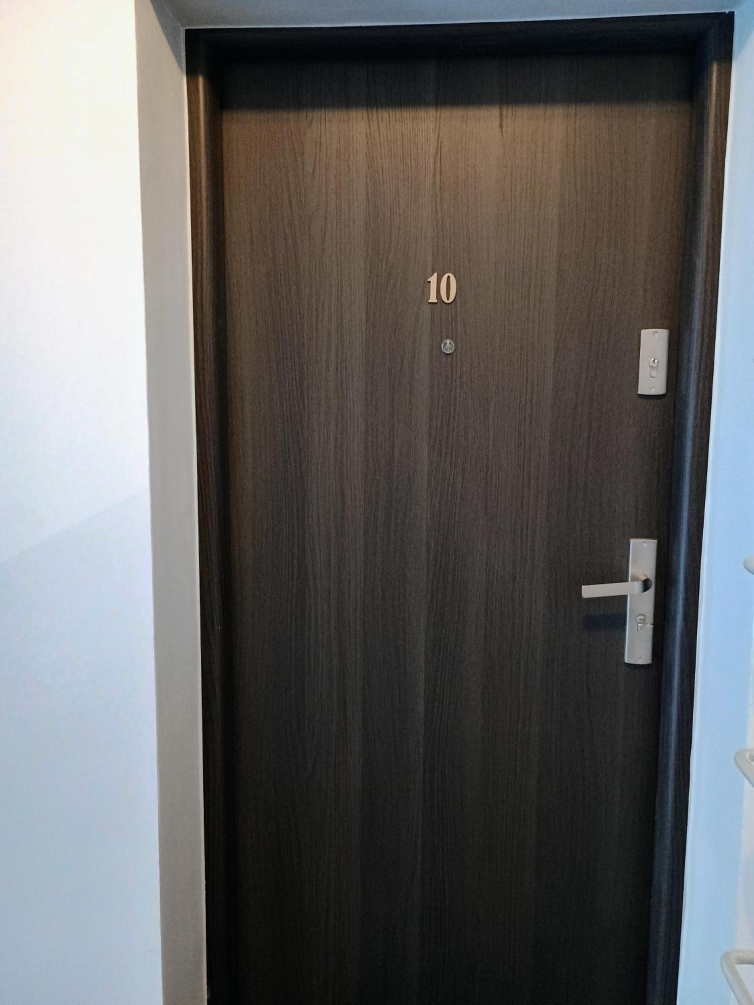 Apartament Em Кросно Екстер'єр фото